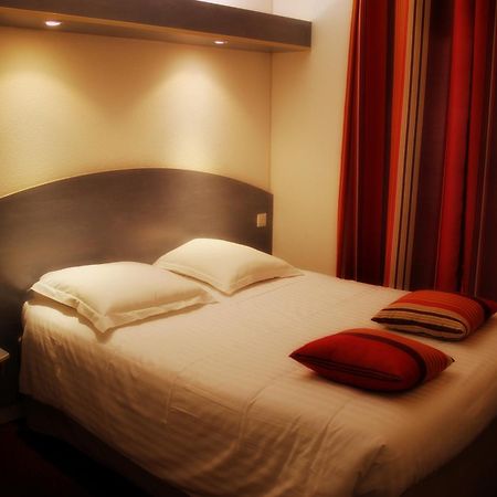 Agape Hotel Niort- Bessines Luaran gambar