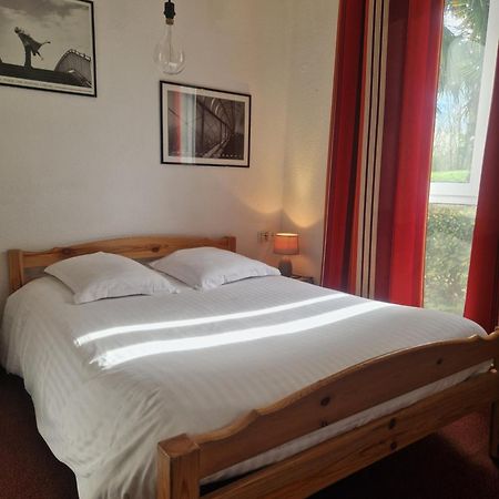 Agape Hotel Niort- Bessines Luaran gambar