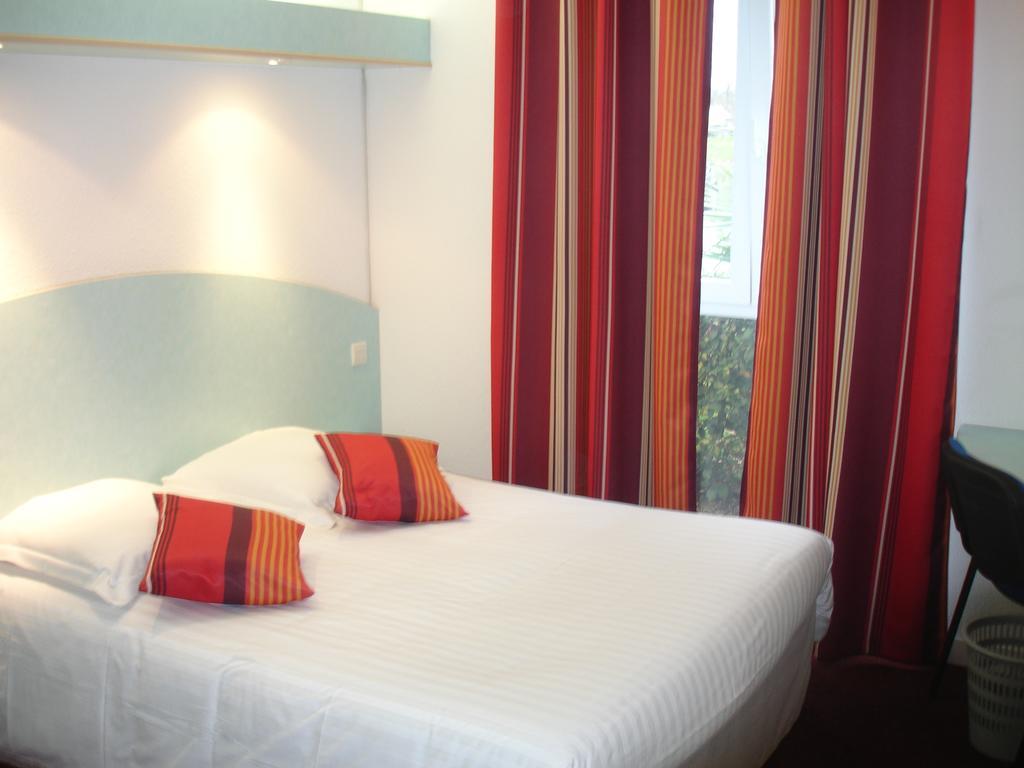 Agape Hotel Niort- Bessines Luaran gambar