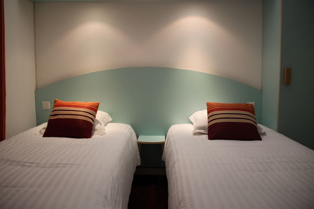 Agape Hotel Niort- Bessines Luaran gambar